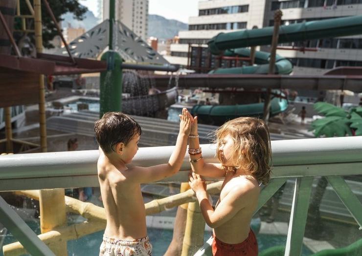 Special discount for Large Family! Magic Rock Gardens Hotel Benidorm Special discount for Large Family! Magic Rock Gardens Hotel Benidorm