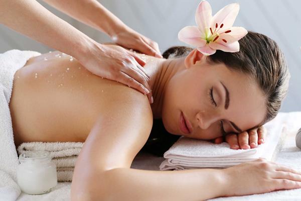 Massage GERMAINE DE CAPUCCINI Magic Rock Gardens Hotel Benidorm Massage GERMAINE DE CAPUCCINI Magic Rock Gardens Hotel Benidorm